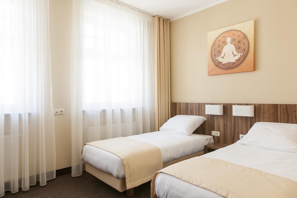 Mandala Hostel & Apartments Poznan Room photo